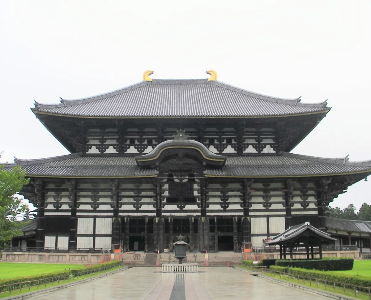 奈良東大寺大佛殿正面